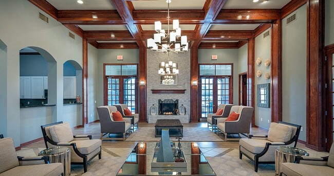 The Manor Homes of Arborwalk Apartments