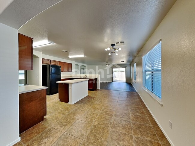 Photo - 2992 W Belle Ave