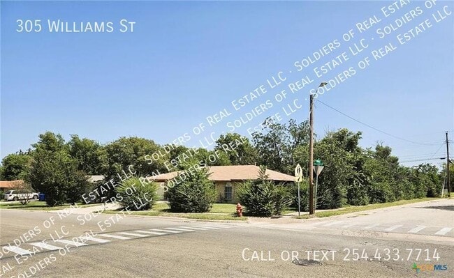 Photo - 305 Williams St