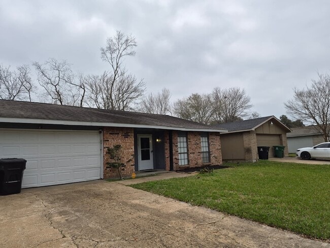 Photo - 15735 Munson Ln