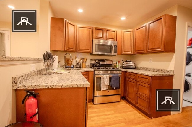 Photo - 4 bedroom in Brookline MA 02446 Unit 1 COPY