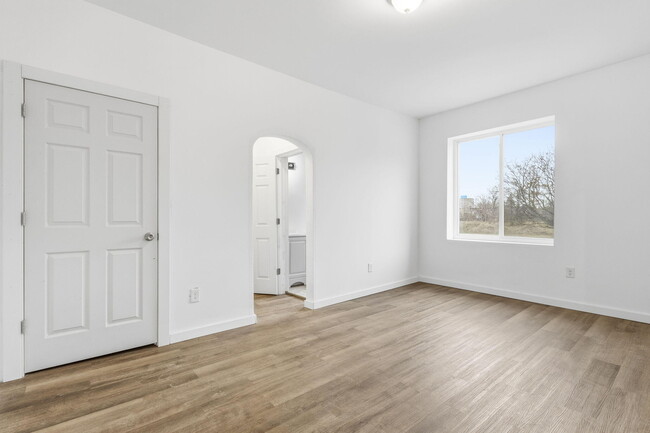 Photo - 3295 Rochester St Unit 1