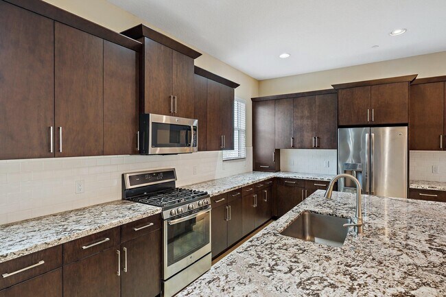 Photo - 7112 Edison Pl