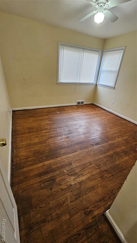 Photo - 1425 Northwood Dr