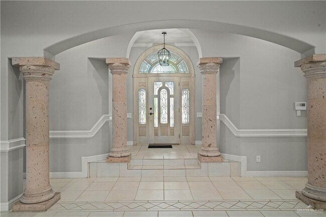 Photo - 22 N 12th St