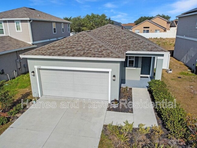 Building Photo - 1229 Forest Gate Cir