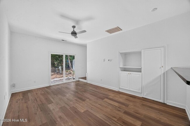 Photo - 993 Downey Branch Ln