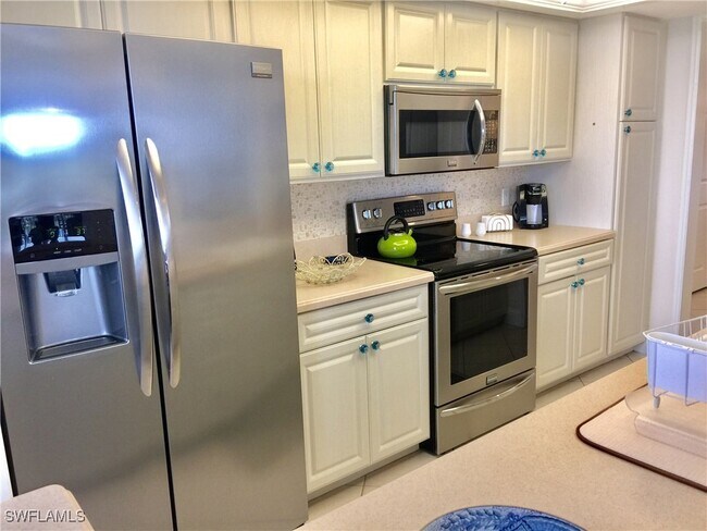 Photo - 15 Bluebill Ave Unidad 205
