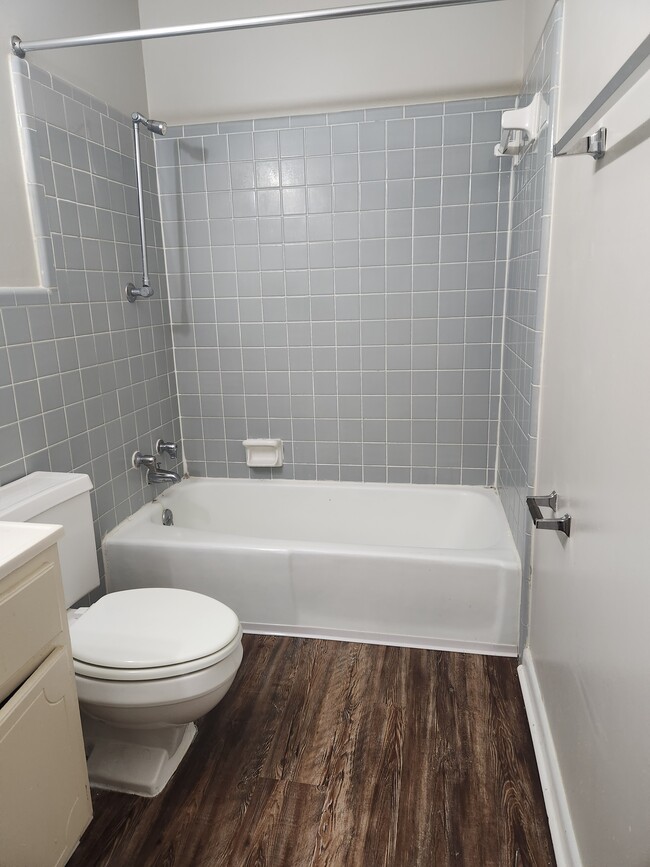 Bathroom - Camelot Apartments