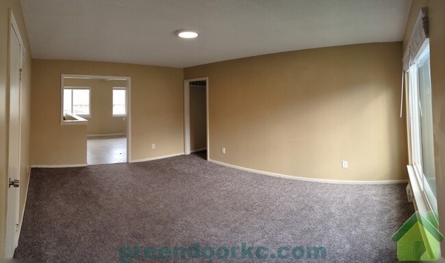 Photo - 7812 Eby Ln