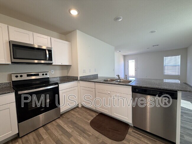 Photo - 2430 River Valley Cir