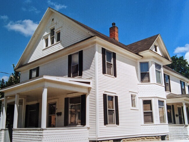 Building Photo - 49 Owego St Rental