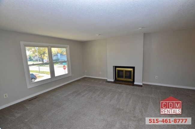 Photo - Wonderful Urbandale Home