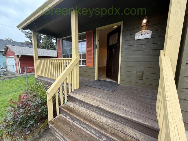Photo - Charming 3-Bedroom/2.5-Bathroom House in the Cathedral Park Neighborhood of St. Johns