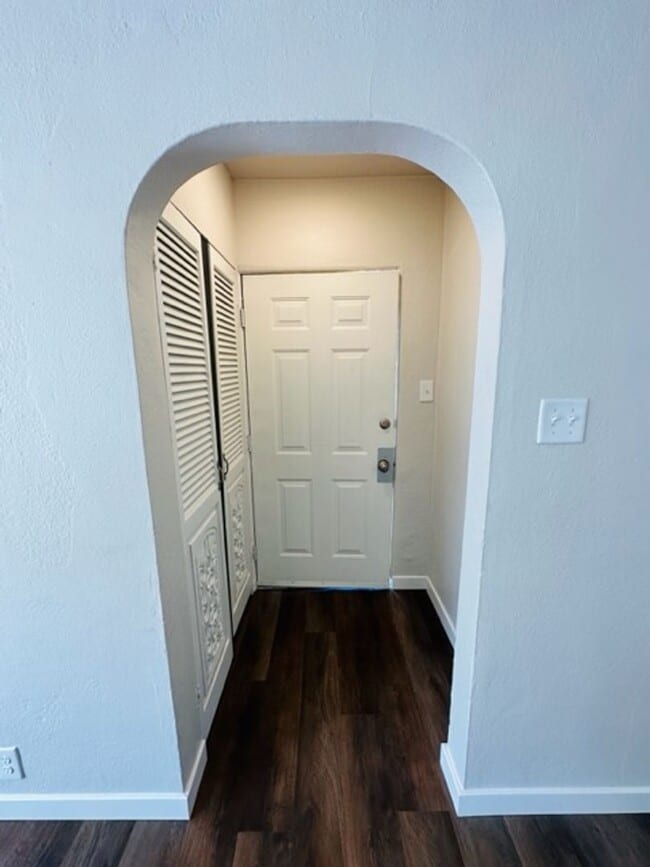 Photo - Adorable remodeled in 2023 2 bedroom 1 bathroom duplex available soon!