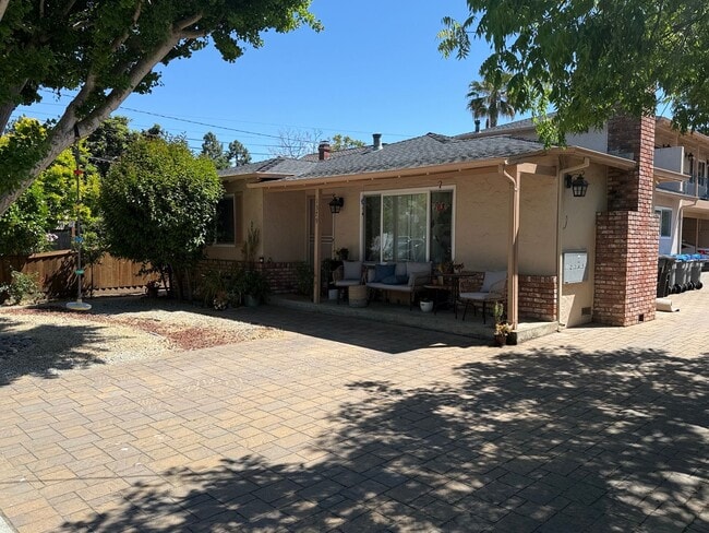 Photo - 1379 Snow St Unidad Apt 2