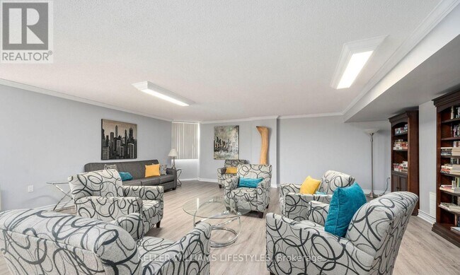 Photo - 323 Colborne St Unité 206