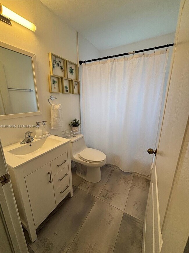 Photo - 16274 SW 71st Terrace