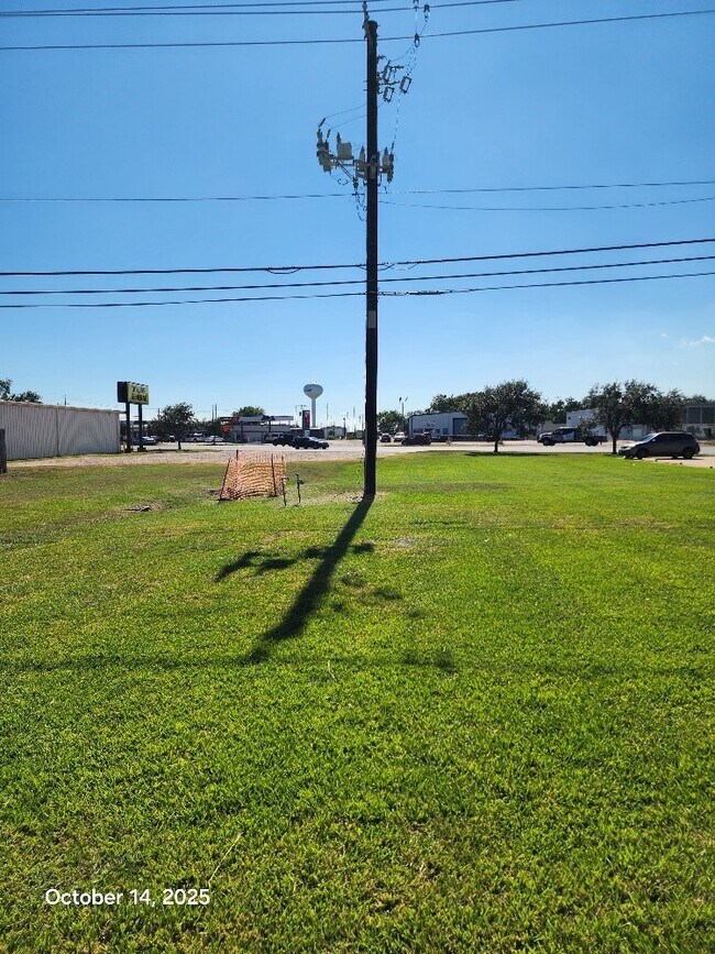 Photo - 1301 N Avenue H