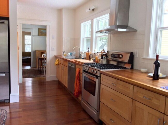 Photo - 2.0 bedroom in Cambridge Massachusetts 02138 Unit U1