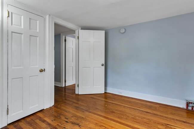 Photo - 401 Crown St Unit 401-HOUSE