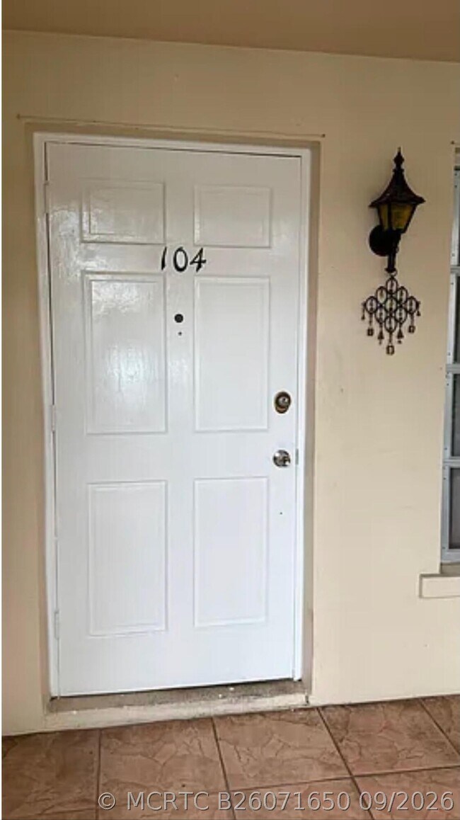 Photo - 601 Pine Dr Unit 104
