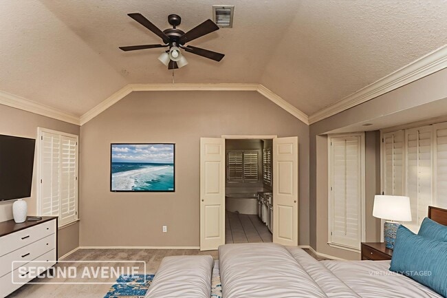 Photo - 2404 Liles Ln