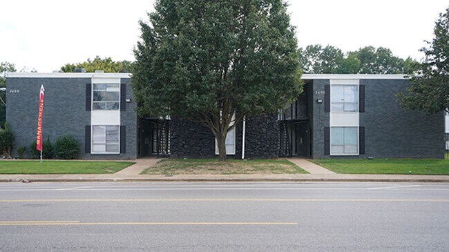 Photo - Macon Crossing Apartments