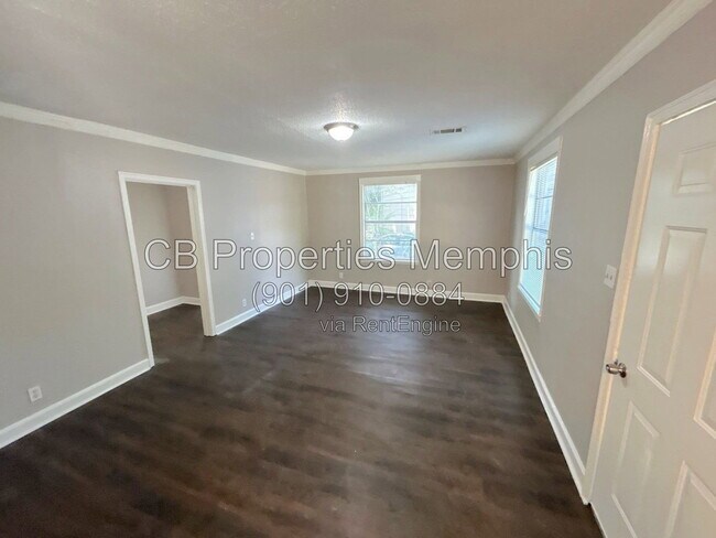 Photo - 1018 McEvers Cir