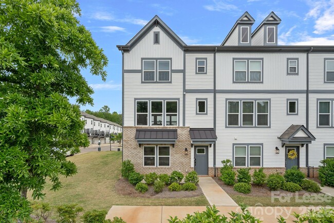 Photo - 2535 Otto Ln
