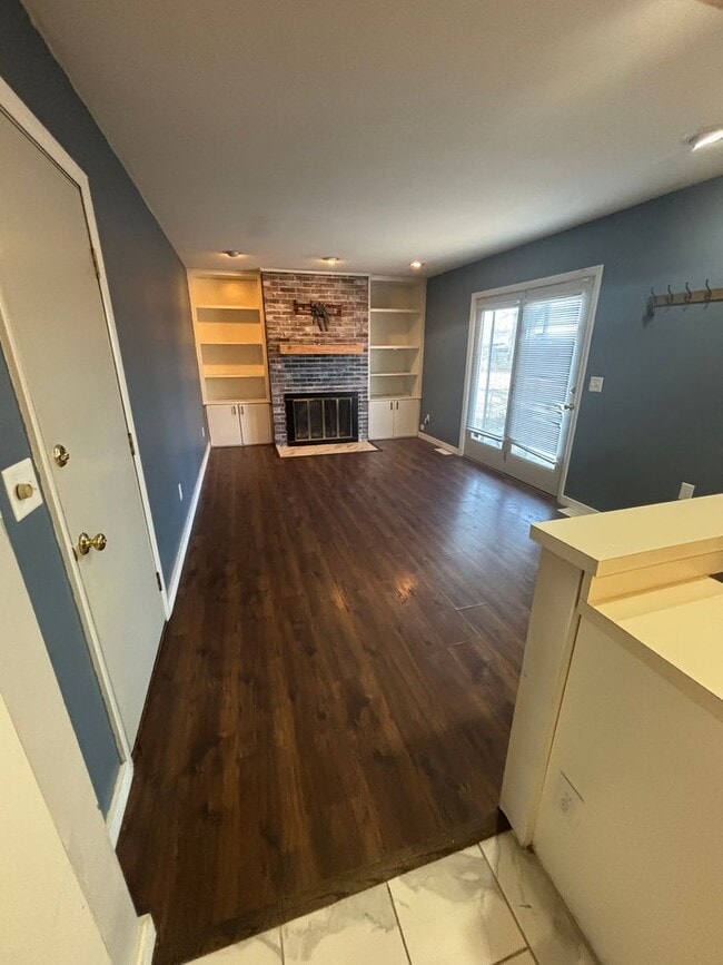 Photo - Indian Hills 3 Bedroom 2 full Bath 2300 Sq ft