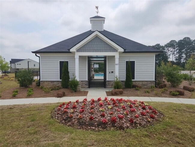 Photo - 1050 Sunny Lk Dr