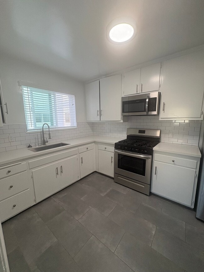 Photo - 7254 Hollywood Blvd Unit 1
