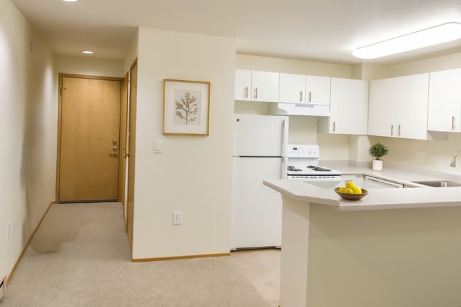 Photo - Thornton Creek Apartments