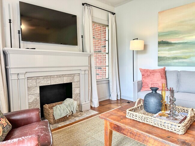 Photo - 528 Ockley Dr