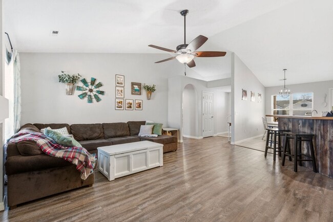 Photo - 3 Bedroom | 2 Bathroom | 2 Car Garage | Nixa Schools| Fireplace | Fenced yard | Solar Panels!