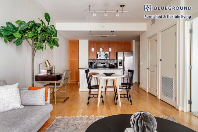 1200 N Garfield St Unit SI FL3-ID799