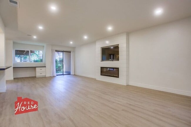 Photo - 4009 Canario St Unit #D