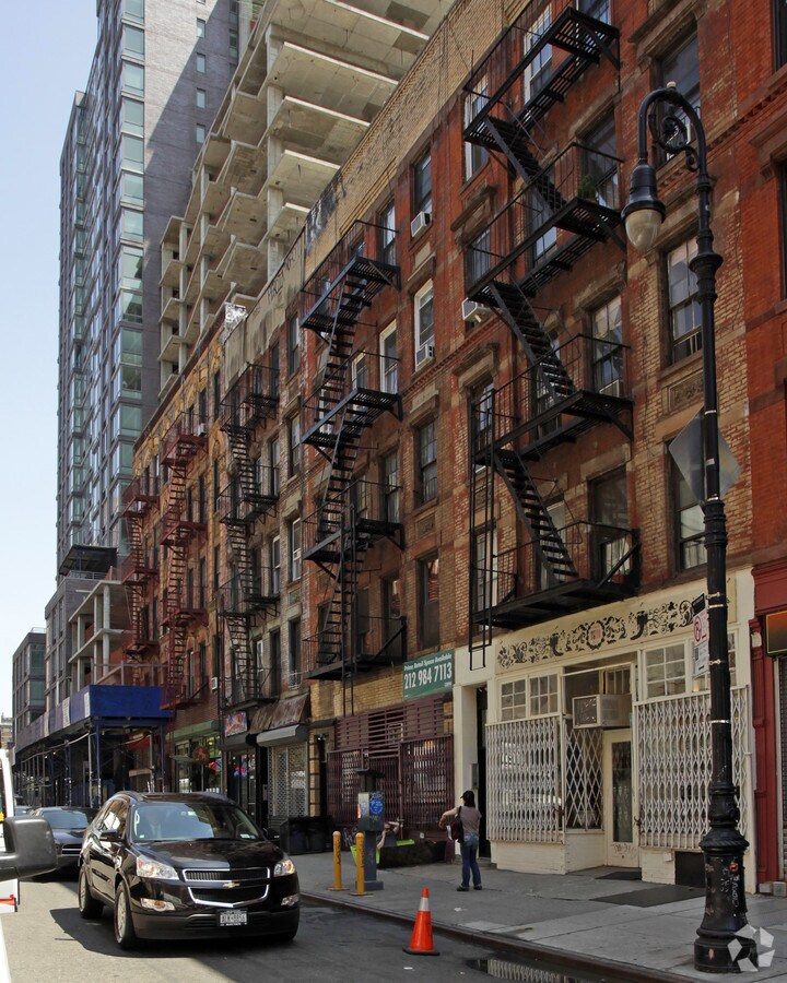Primary Photo - 172 Ludlow St Apartments