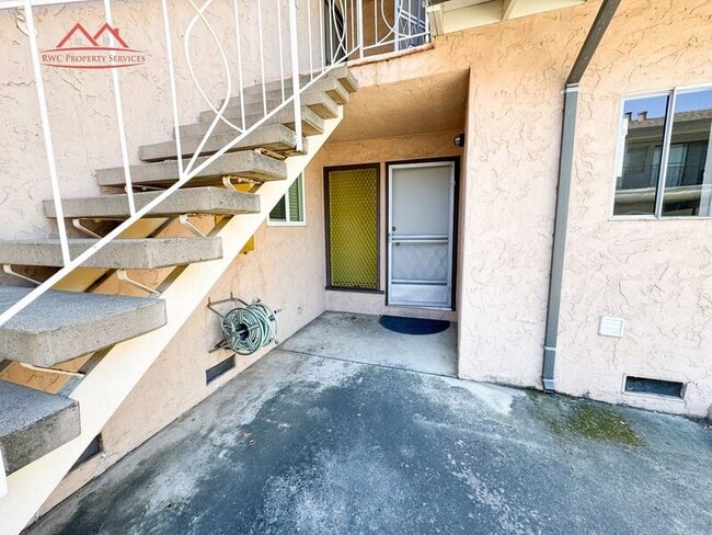 Photo - 411 College Ave Unit E