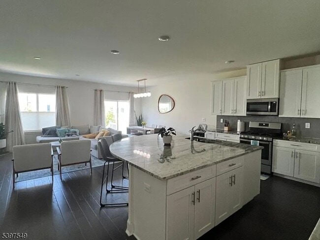 Photo - 31 Gerhard Pl