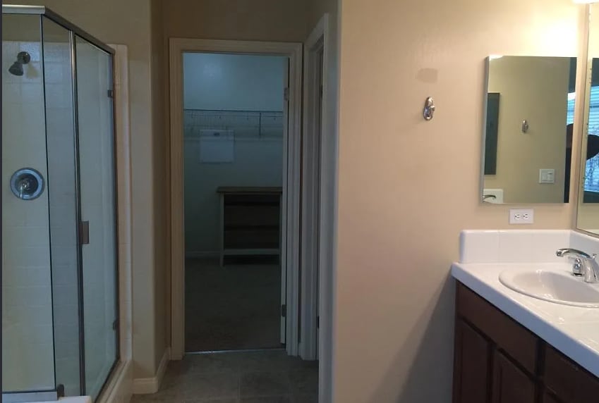 Photo - 1804 New Riders St