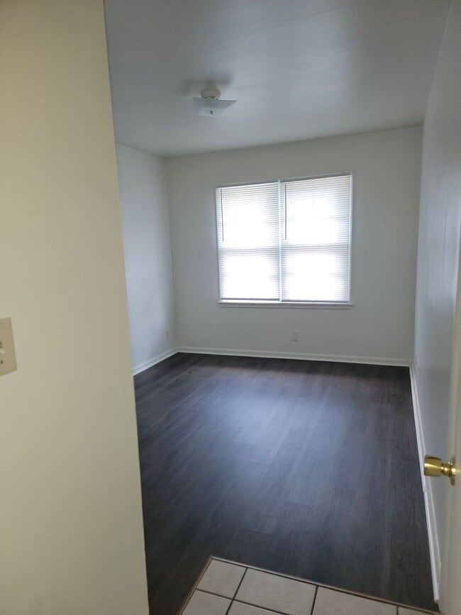 Photo - 2BR/1BA Updated Home – Vouchers Welcome!