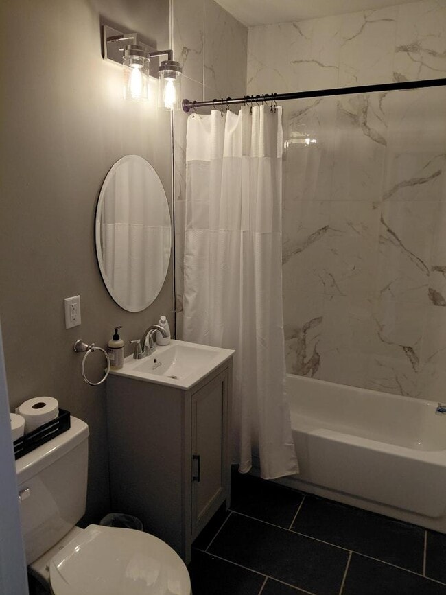 Photo - 537 N Mechanic St