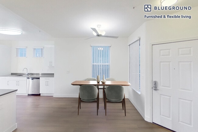 Photo - 1257 Lakeside Dr Unit SI FL2-ID10648A
