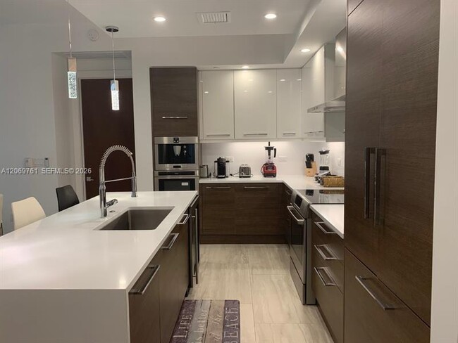 Photo - 161 Isle of Venice Dr Unidad 202