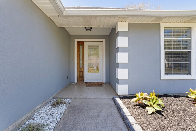 Photo - 1517 Porpoise St