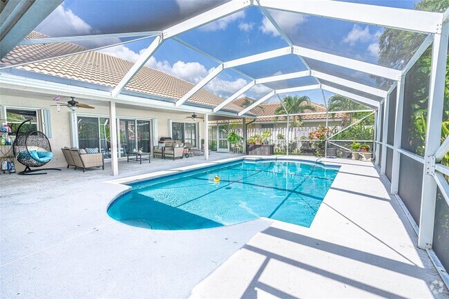 Building Photo - 4957 NW 67th Ave Rental