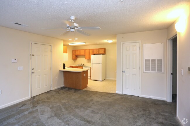 Photo - Campus Crossing on Lindell Student Apartments