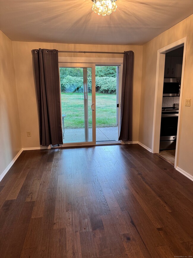 Photo - 127 Black Point Rd Unit APT 26